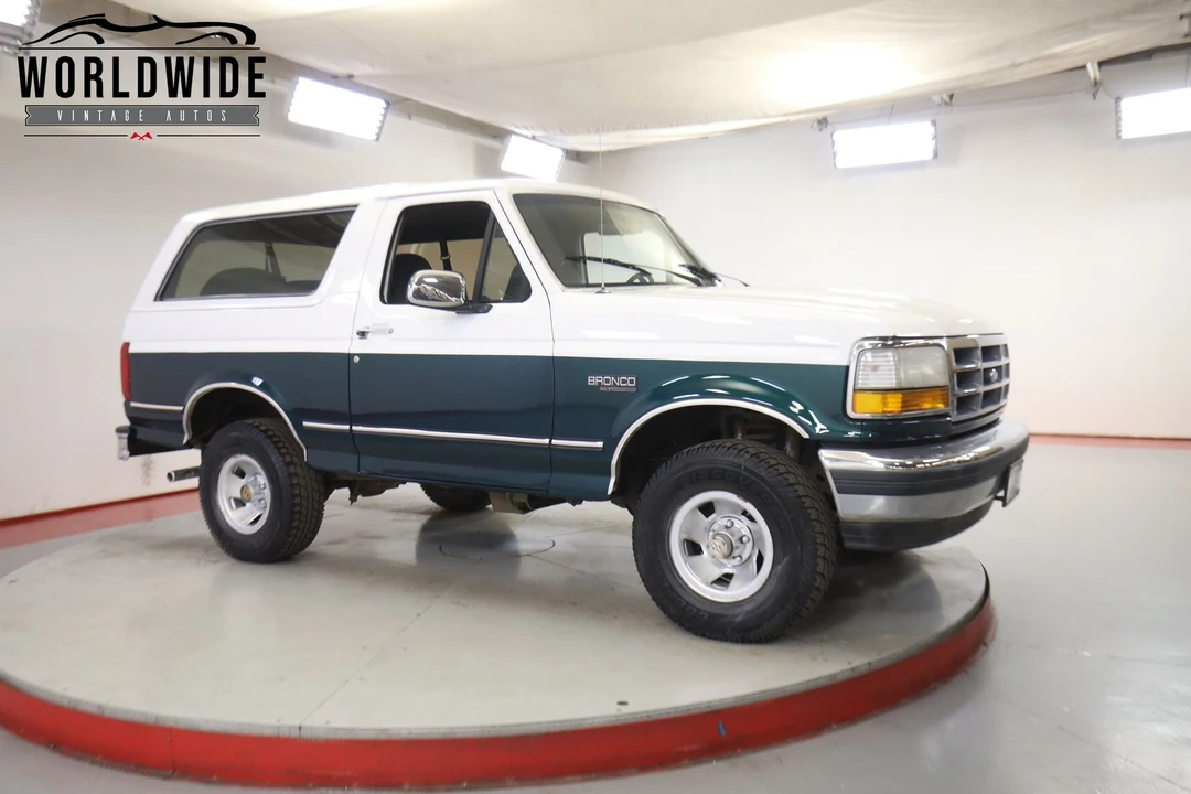 1992 Ford Bronco 5th Gen - Image 2 of 12