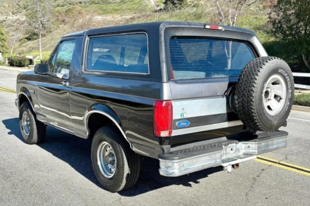 1992 Ford Bronco 5th Gen - Image 2 of 7