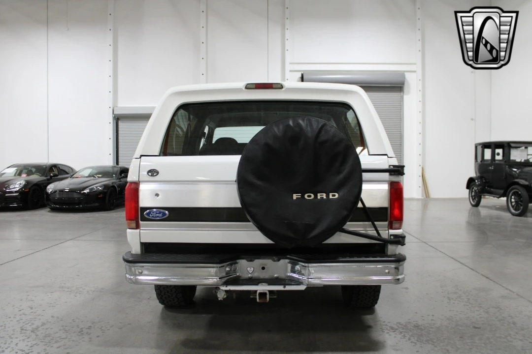 1992 Ford Bronco 5th Gen - Image 5 of 12