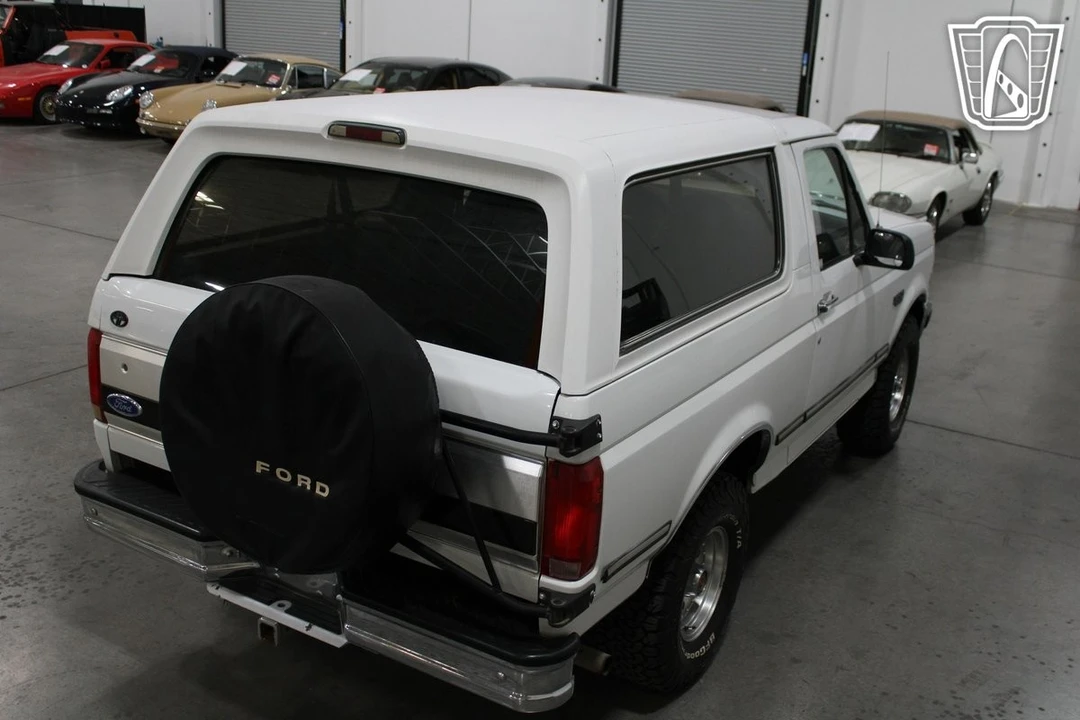 1992 Ford Bronco 5th Gen - Image 9 of 12
