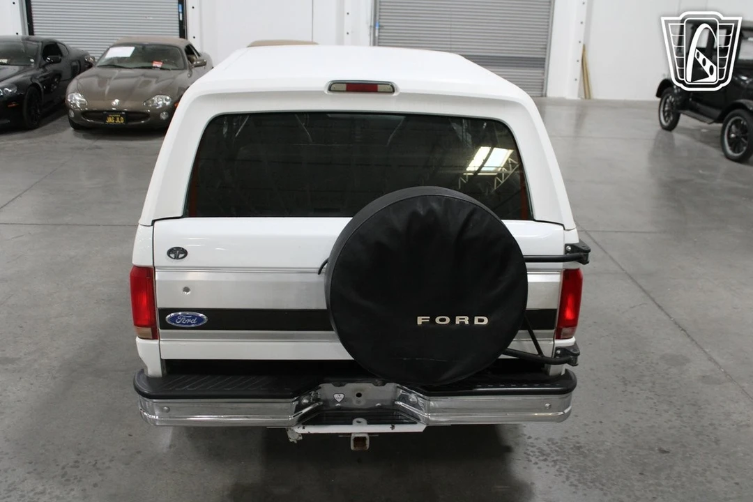 1992 Ford Bronco 5th Gen - Image 8 of 12