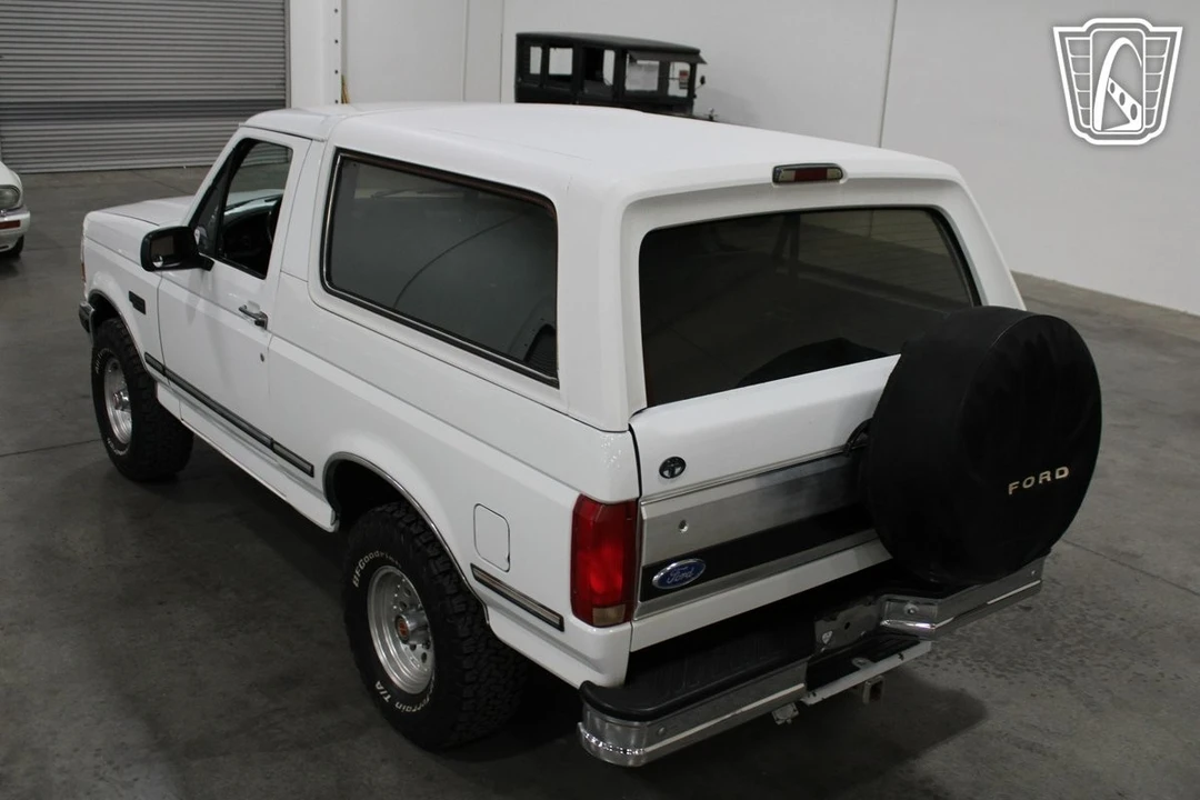 1992 Ford Bronco 5th Gen - Image 6 of 12