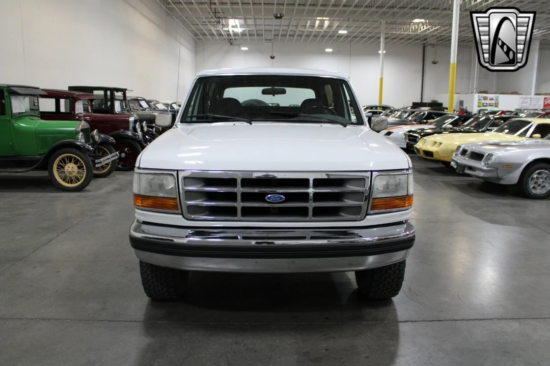 1992 Ford Bronco 5th Gen - Image 3 of 12