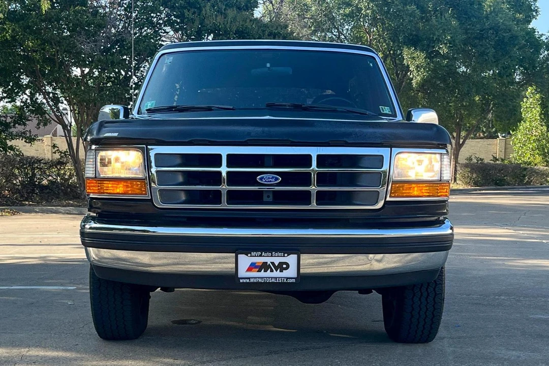 1992 Ford Bronco 5th Gen - Image 2 of 31