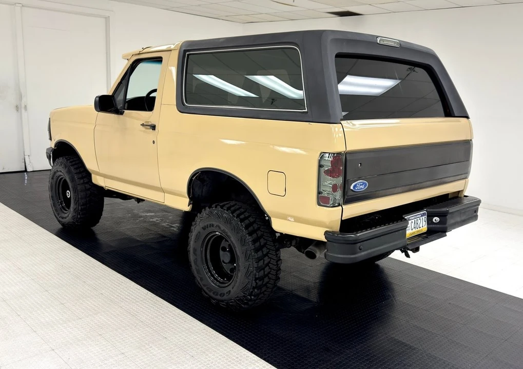 1992 Ford Bronco 5th Gen - Image 3 of 31