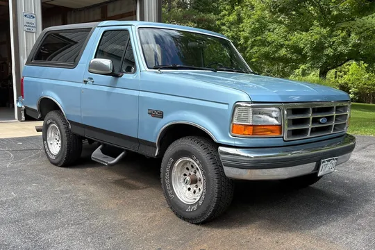 1992 Ford Bronco XLT