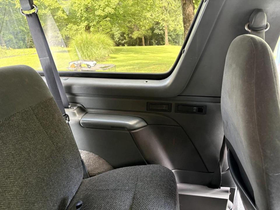 1992 Ford Bronco 5th Gen - Image 22 of 31