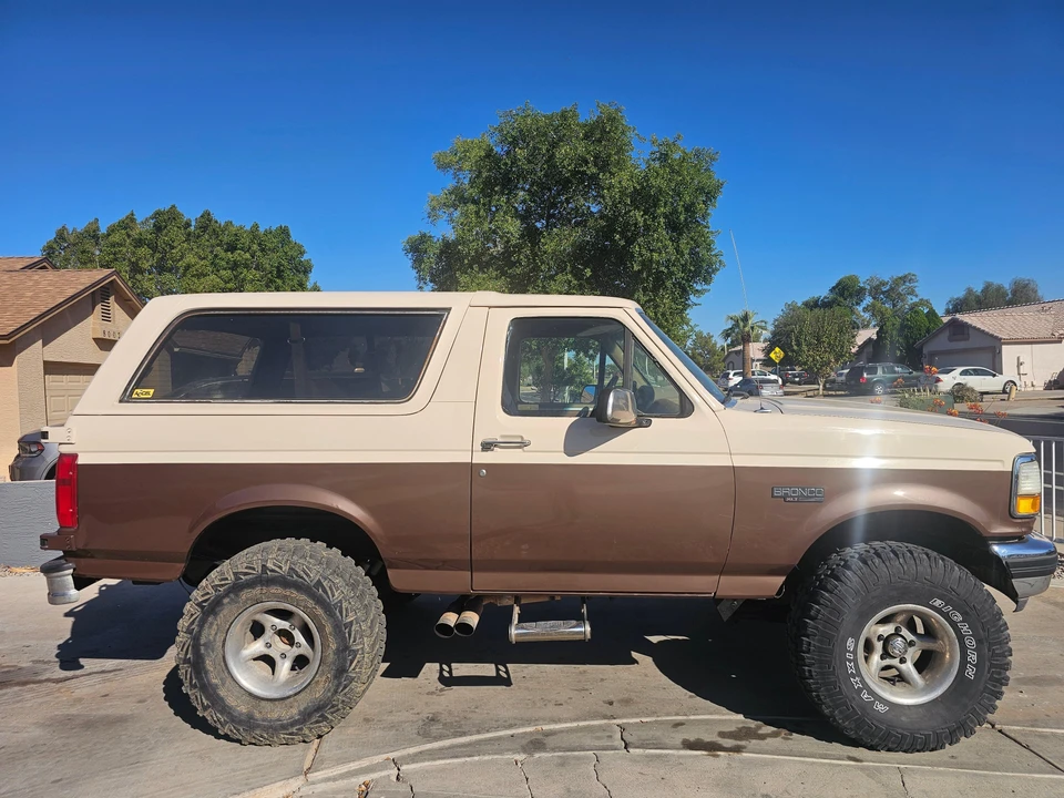 1992 Ford Bronco 5th Gen - Image 11 of 31