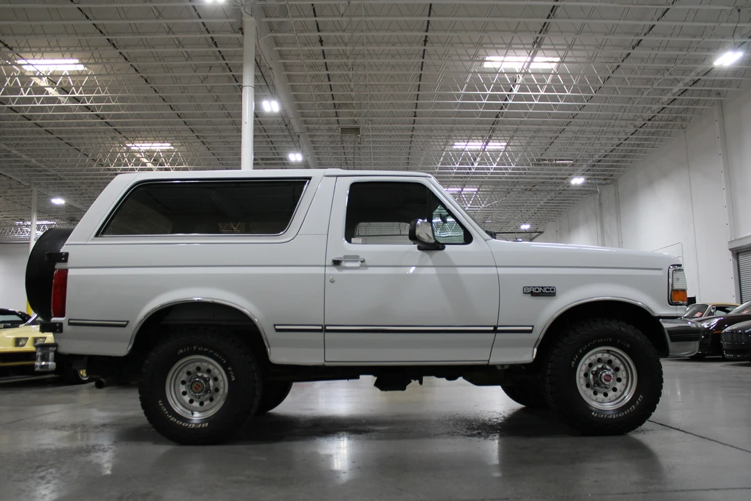 1992 Ford Bronco 5th Gen - Image 11 of 31