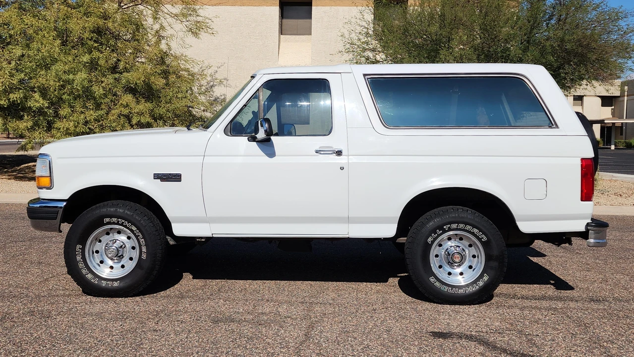 1992 Ford Bronco 5th Gen - Image 11 of 31
