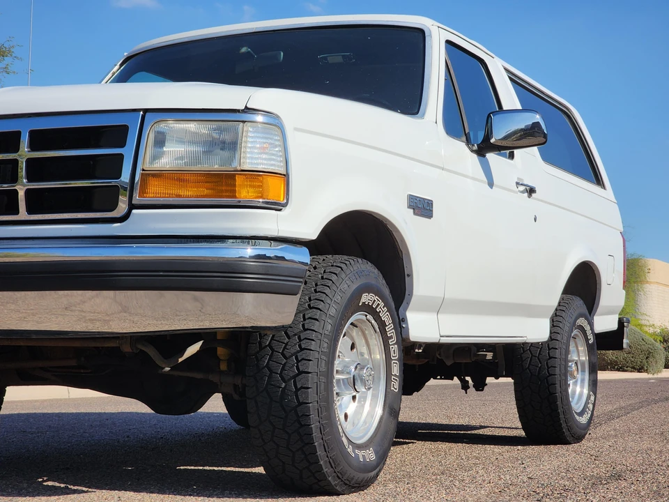 1992 Ford Bronco 5th Gen - Image 27 of 31