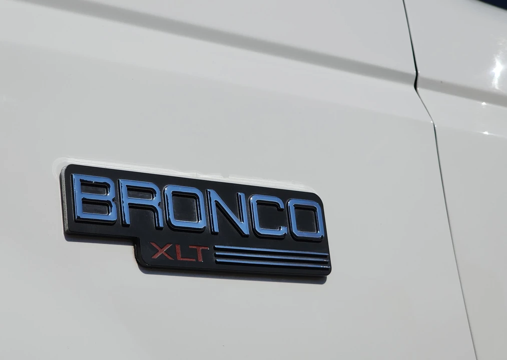 1992 Ford Bronco 5th Gen - Image 28 of 31