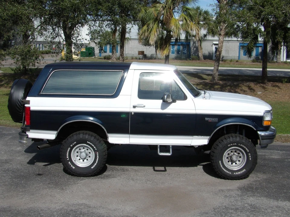 1992 Ford Bronco 5th Gen - Image 3 of 21
