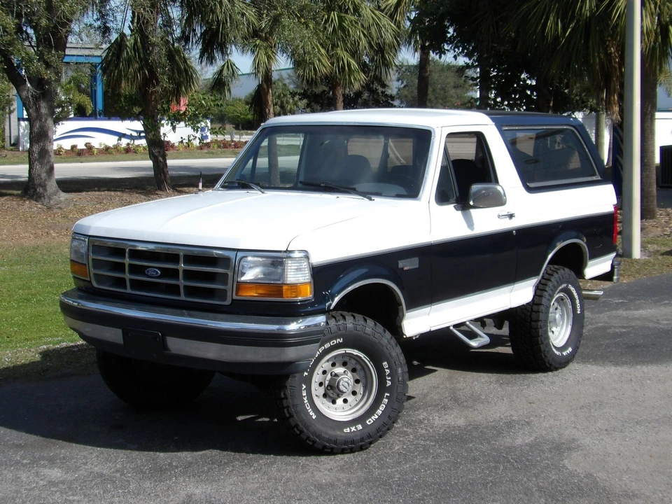 1992 Ford Bronco 5th Gen - Image 9 of 21