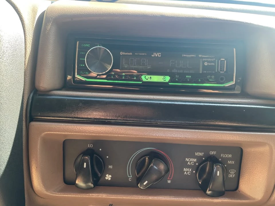 1992 Ford Bronco 5th Gen - Image 13 of 18