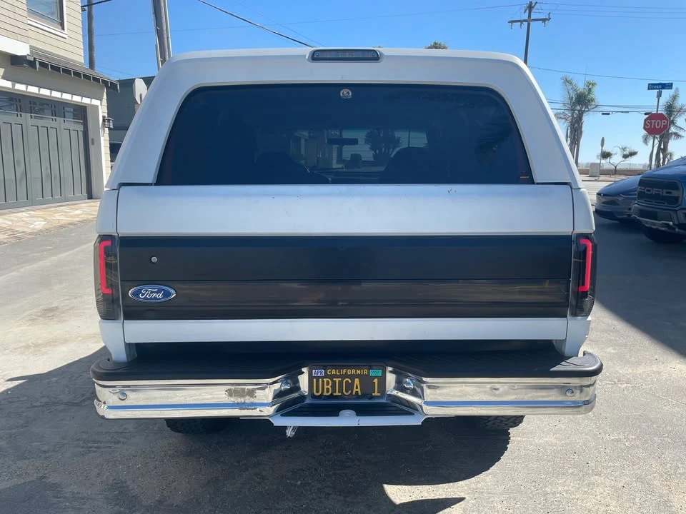 1992 Ford Bronco 5th Gen - Image 2 of 18
