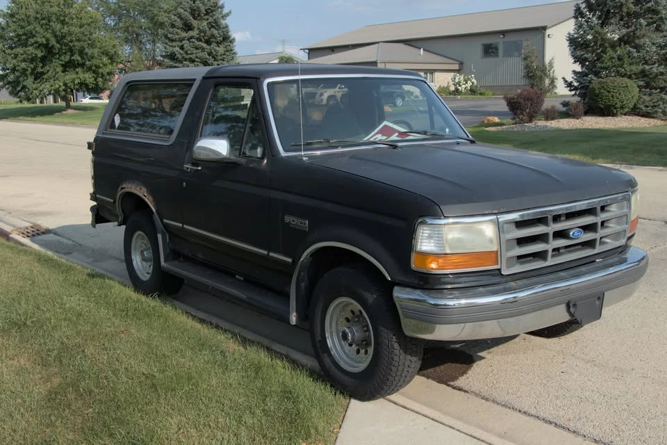 1992 Ford Bronco 5th Gen - Image 4 of 10