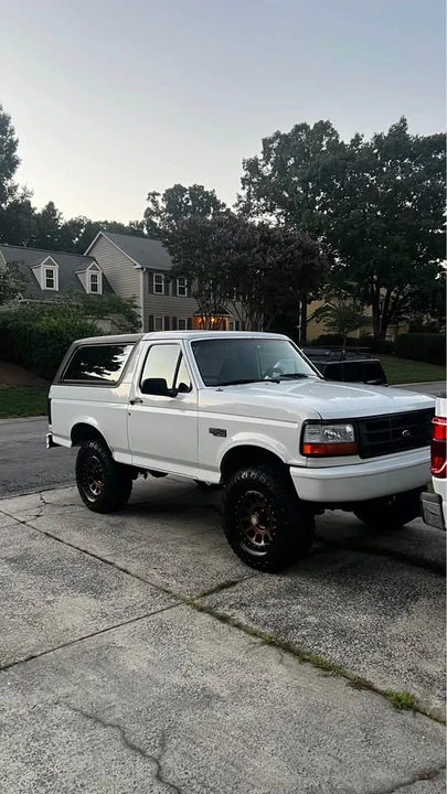 1992 Ford Bronco 5th Gen - Image 2 of 2