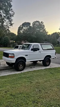 1992 Ford Bronco XLT