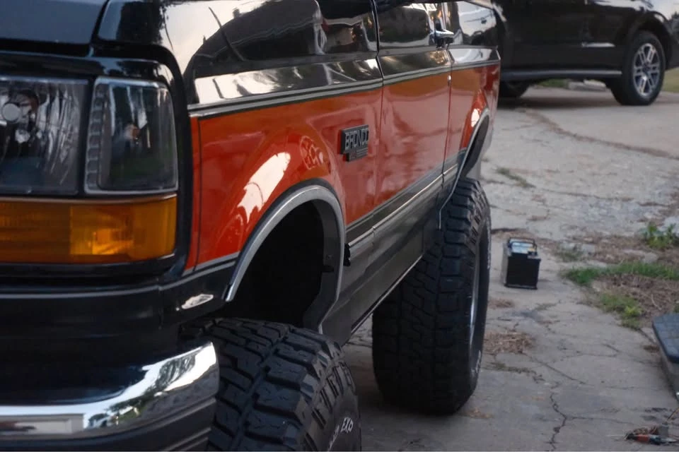 1992 Ford Bronco 5th Gen - Image 6 of 17
