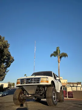 1992 Ford Bronco XLT