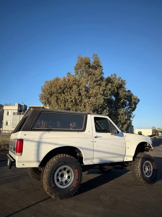 1992 Ford Bronco 5th Gen - Image 6 of 16