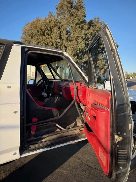 1992 Ford Bronco 5th Gen - Image 12 of 16