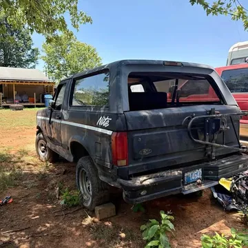 1992 Ford Bronco XLT Nite Edition