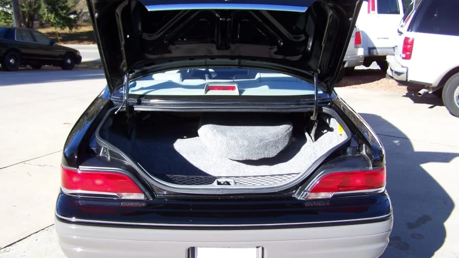 1992 Ford Crown Victoria - Image 22 of 26
