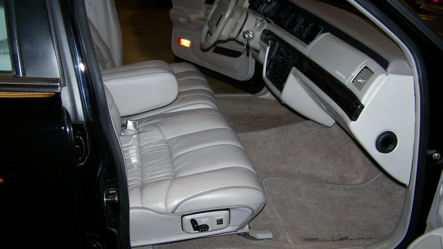 1992 Ford Crown Victoria - Image 8 of 26