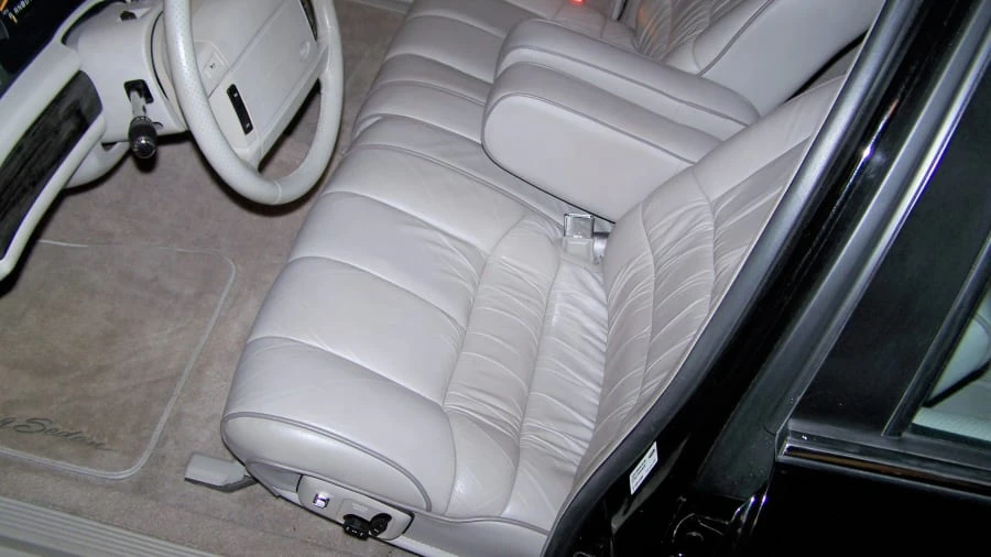 1992 Ford Crown Victoria - Image 4 of 26