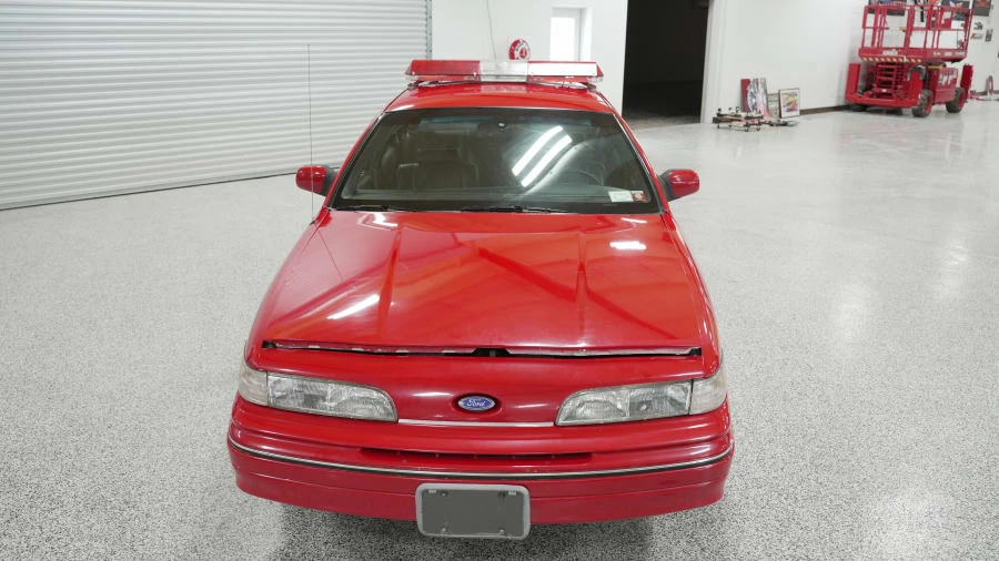 1992 Ford Crown Victoria - Image 8 of 31