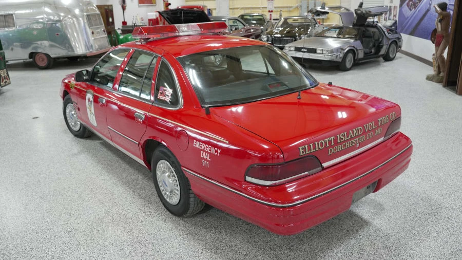 1992 Ford Crown Victoria - Image 10 of 31
