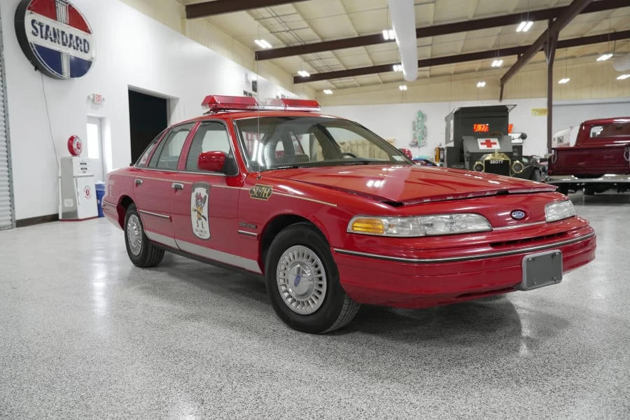 1992 Ford Crown Victoria - Image 6 of 31