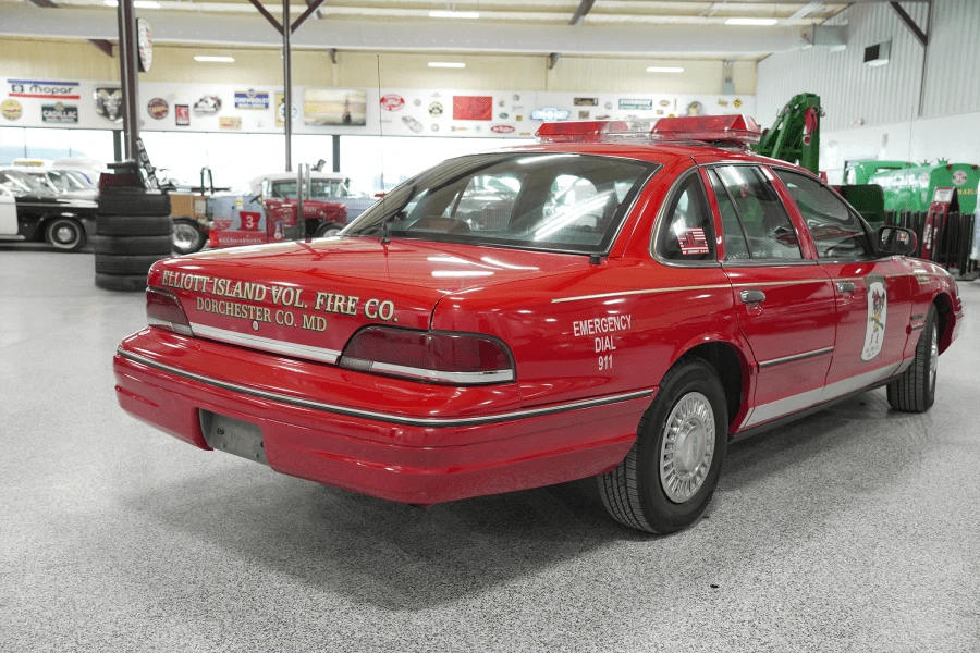 1992 Ford Crown Victoria - Image 3 of 31