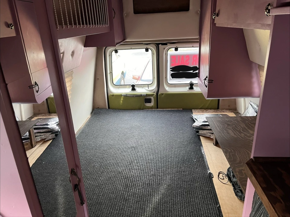 1992 Ford Econoline Van - Image 4 of 11