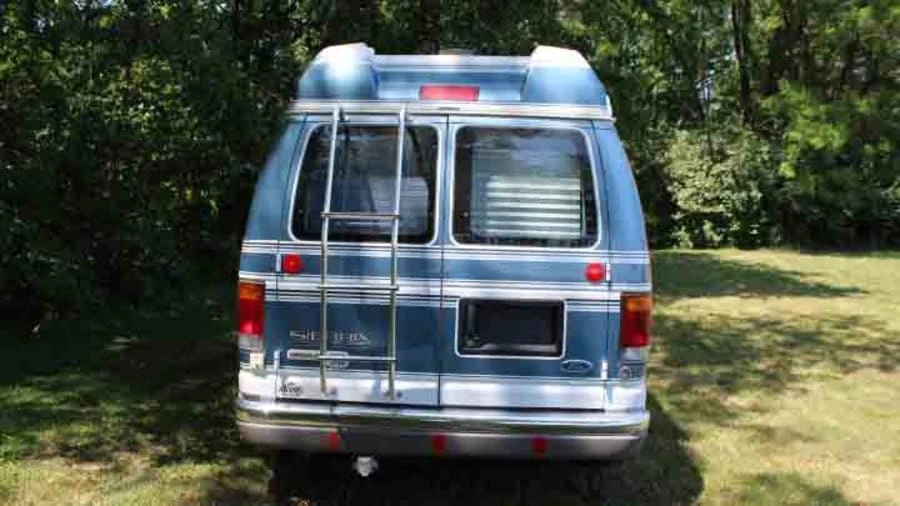 1992 Ford Econoline Van - Image 5 of 10