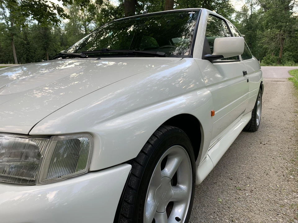 1992 Ford Escort RS Cosworth - Image 24 of 27