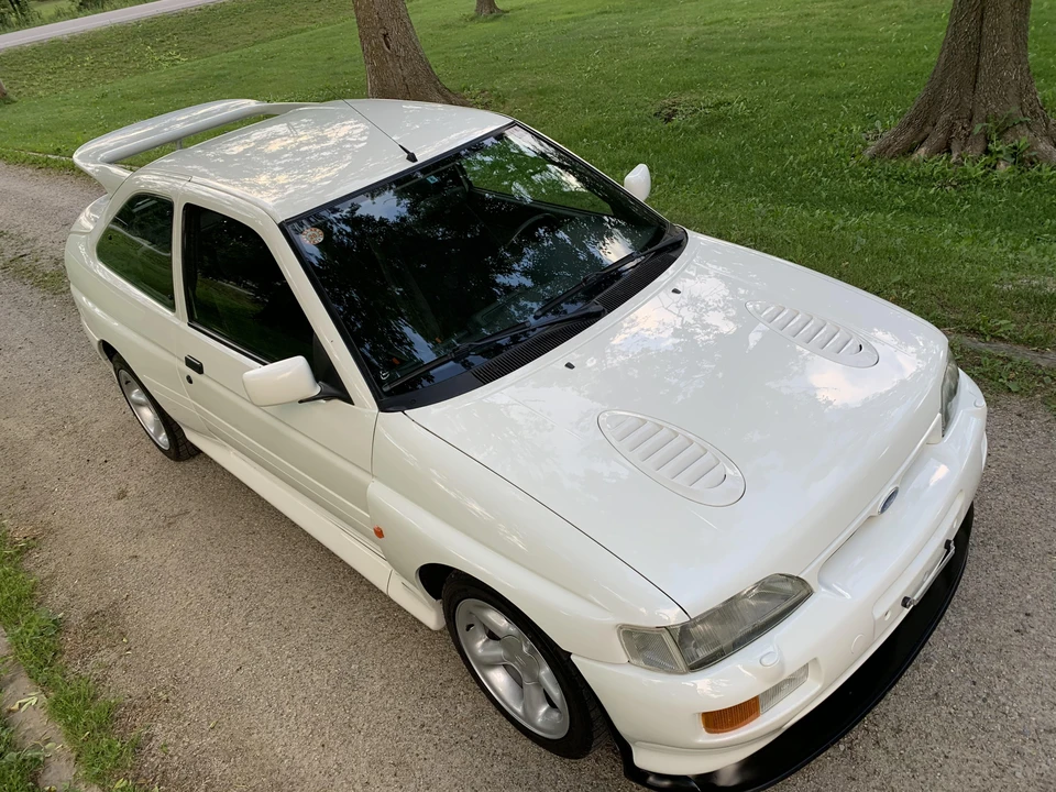 1992 Ford Escort RS Cosworth - Image 15 of 27