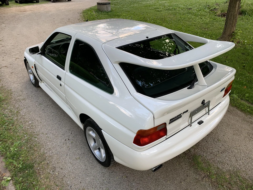1992 Ford Escort RS Cosworth - Image 2 of 27