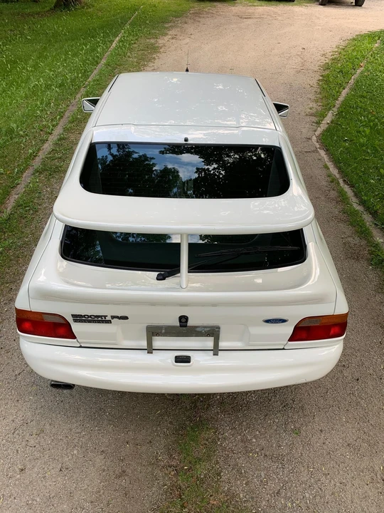 1992 Ford Escort RS Cosworth - Image 11 of 27