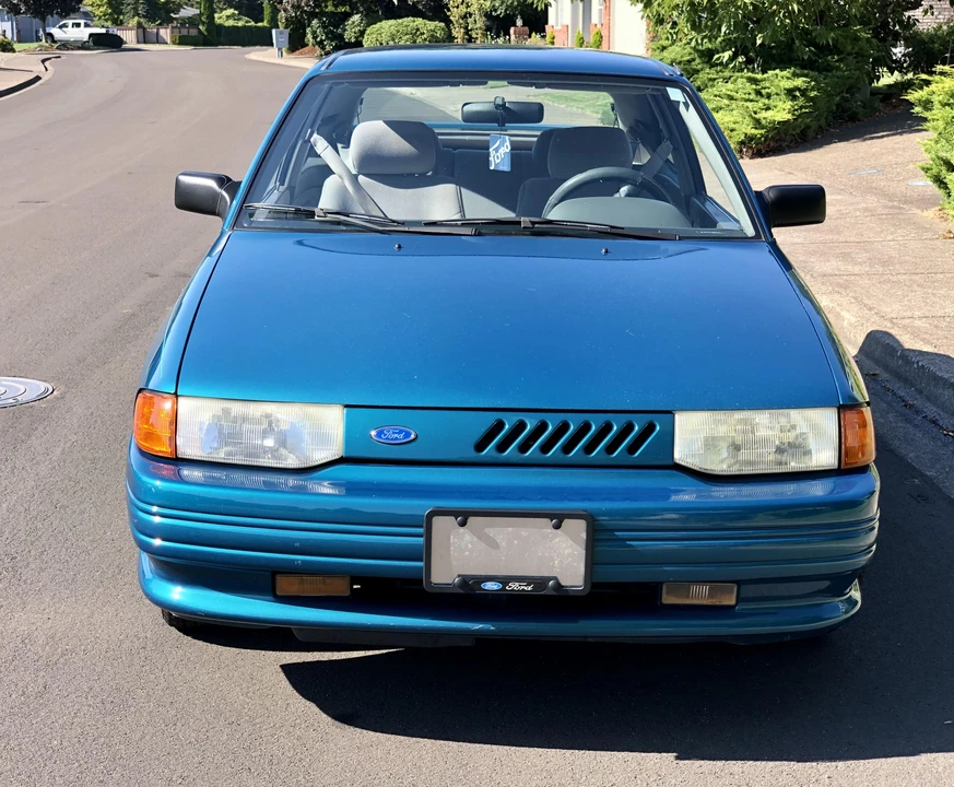 1992 Ford Escort (North America) - Image 21 of 31