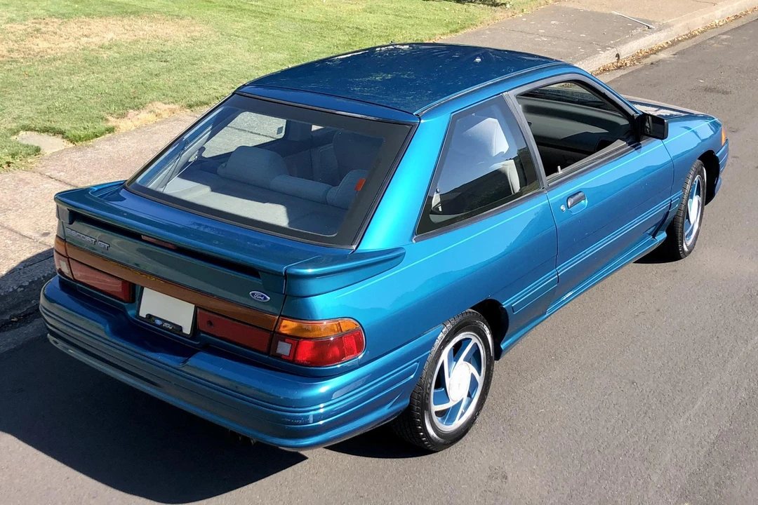 1992 Ford Escort (North America) - Image 4 of 31