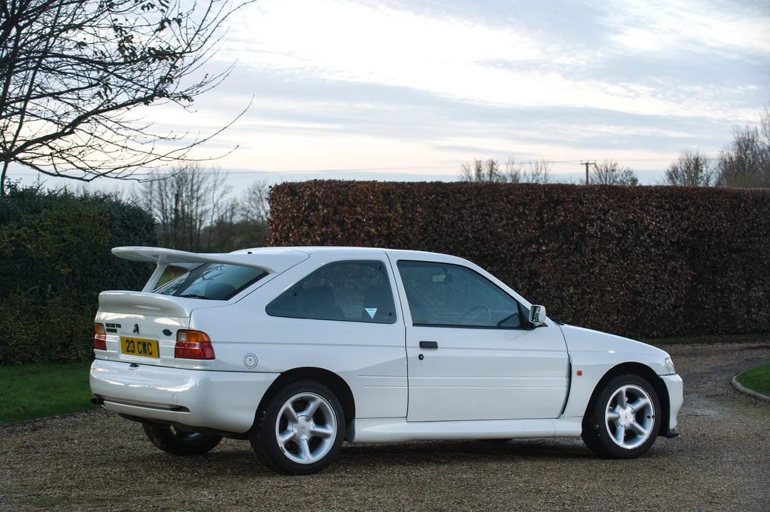 1992 Ford Escort RS Cosworth - Image 8 of 8