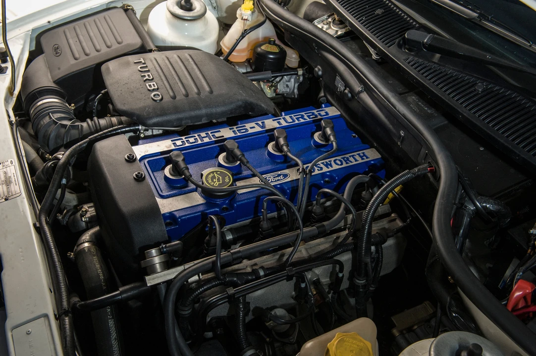1992 Ford Escort RS Cosworth - Image 4 of 8