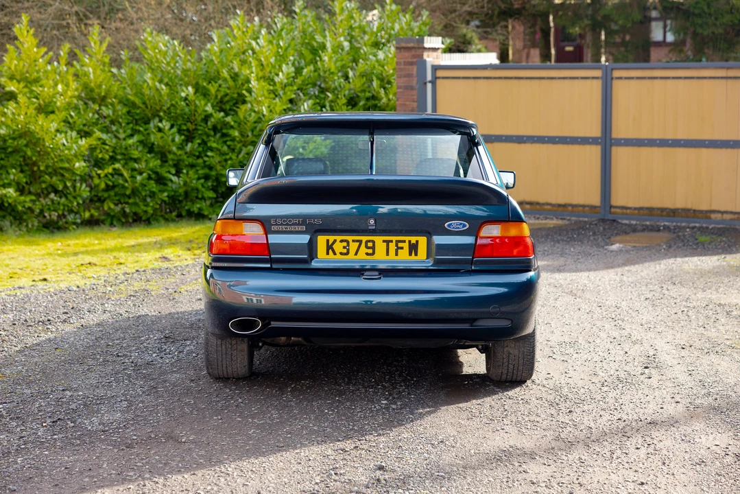 1992 Ford Escort RS Cosworth - Image 14 of 31