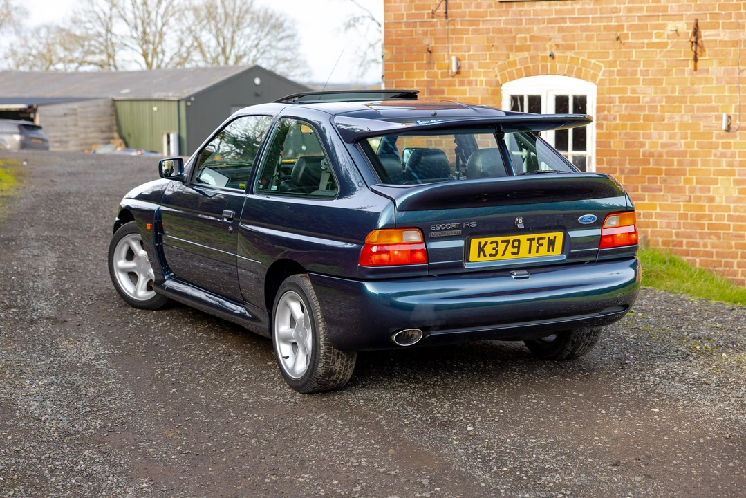 1992 Ford Escort RS Cosworth - Image 24 of 31