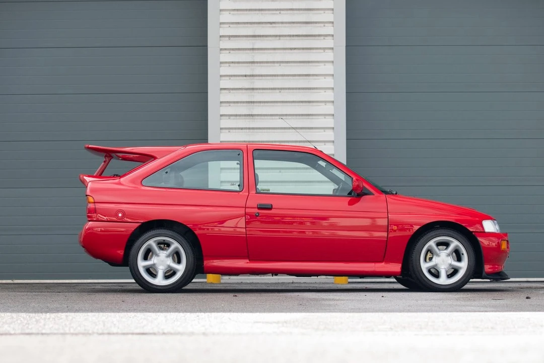 1992 Ford Escort RS Cosworth - Image 13 of 30