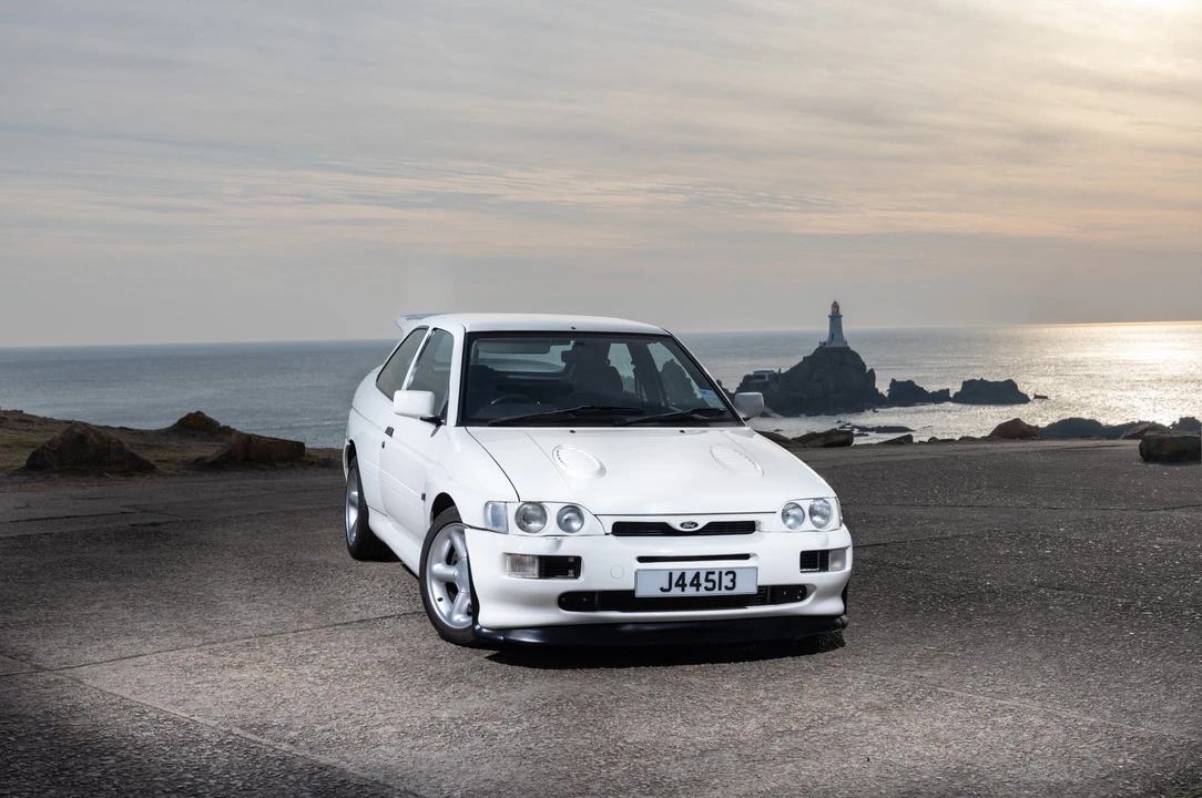 1992 Ford Escort RS Cosworth - Image 3 of 31