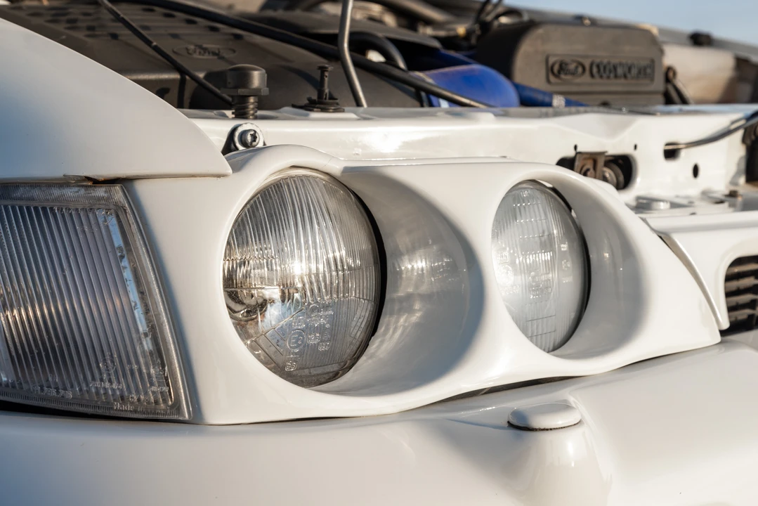 1992 Ford Escort RS Cosworth - Image 11 of 31